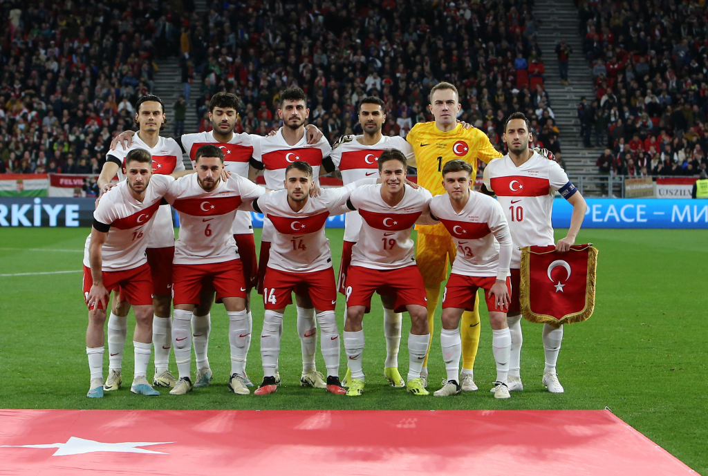 A Millî Takımız; Türkiye, EURO 2024 hazırlıklarındaki ilk maçta Macaristan'a 1-0 yenildi. İkinci maçta da Avusturya'ya 6-1 mağlup oldu.